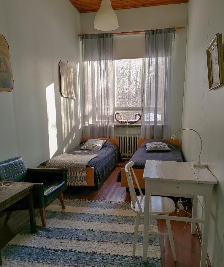 Vanhan Koulun Majatalo-Old School Guest House Kolinkylä المظهر الخارجي الصورة