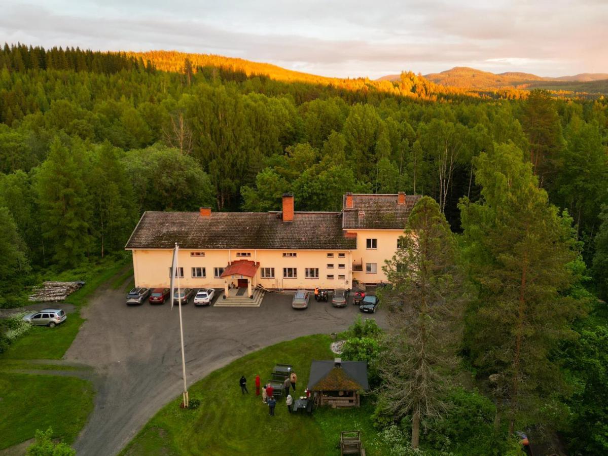 Vanhan Koulun Majatalo-Old School Guest House Kolinkylä المظهر الخارجي الصورة