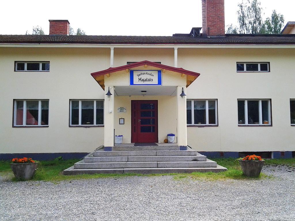 Vanhan Koulun Majatalo-Old School Guest House Kolinkylä المظهر الخارجي الصورة