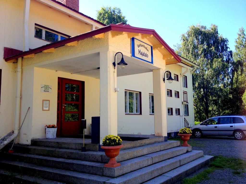 Vanhan Koulun Majatalo-Old School Guest House Kolinkylä المظهر الخارجي الصورة